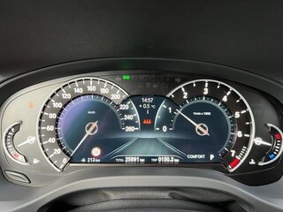 2019 BMW X3 30i xDrive III (G01), чёрный, 4643557 рублей, вид 3