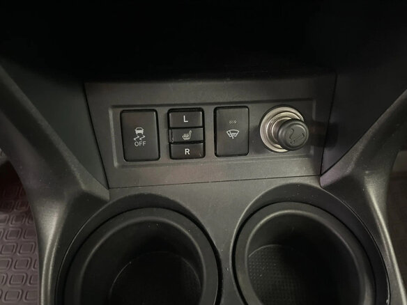 2010 Toyota RAV4 III (XA30), серебристый - вид 15