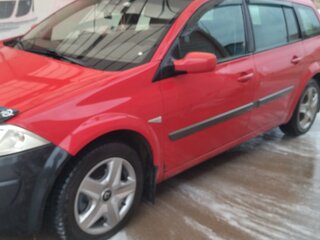 2008 Renault Megane II Рестайлинг, красный, 500000 рублей, вид 5