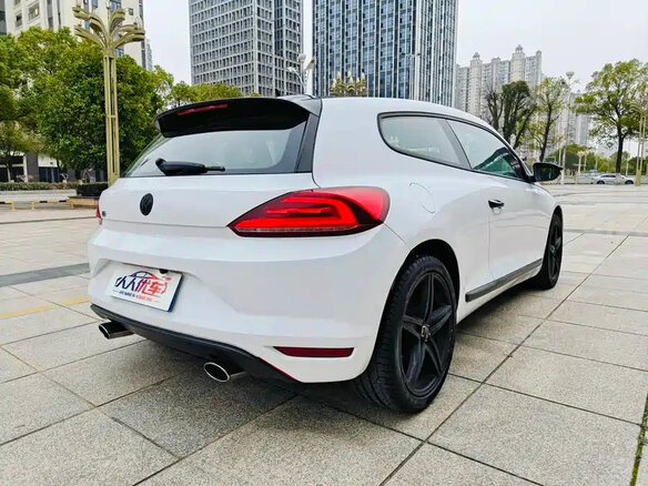 2015 Volkswagen Scirocco III Рестайлинг, белый, 1360000 рублей - вид 4