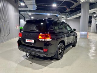 2016 Toyota Land Cruiser 200 Series Рестайлинг 2, чёрный, 6800000 рублей, вид 3