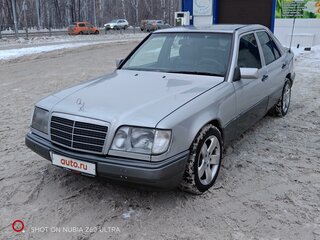 1995 Mercedes-Benz E-Класс 420 I (W124), серебристый, 2500000 рублей, вид 1