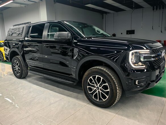2026 Ford Ranger T6.2, чёрный - вид 2