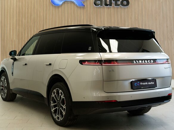 2026 Lynk & Co 900, серый, 8300000 рублей - вид 5