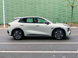 2026 Changan Qiyuan Q05 51.9 kWh II, серебристый, 2370000 рублей, вид 4