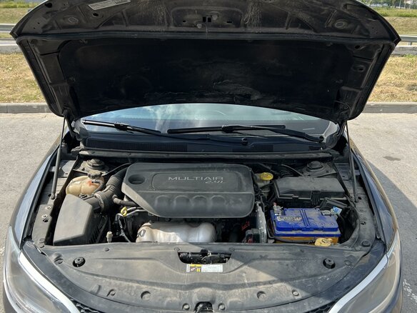 2014 Chrysler 200 II, серый, 1790000 рублей - вид 22