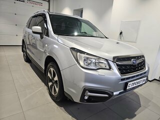 2017 Subaru Forester IV Рестайлинг 2, серебристый, 1699000 рублей, вид 3