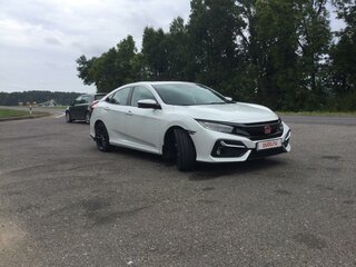 2019 Honda Civic Si X, белый, 1700000 рублей, вид 3