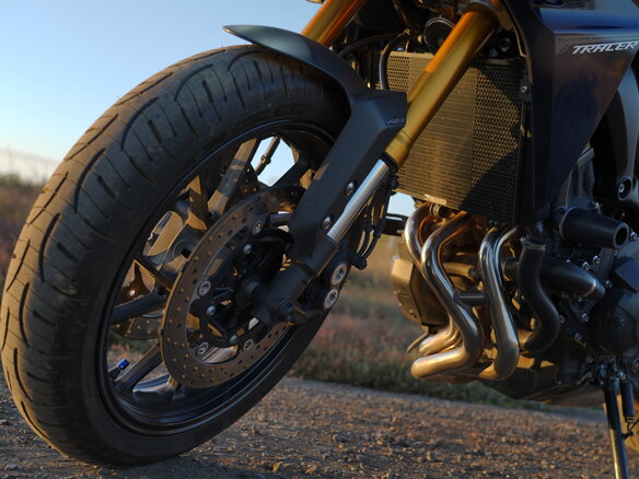 2015 Yamaha MT-09 Tracer (FJ-09), синий, 850000 рублей - вид 3