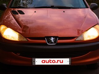 2001 Peugeot 206, оранжевый, 235000 рублей, вид 3