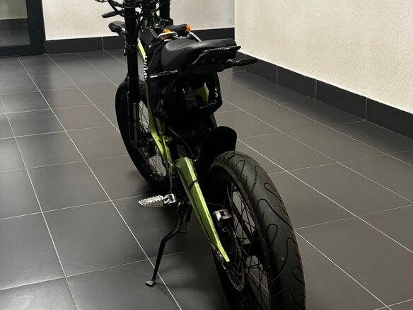 2022 Sur-ron Light Bee, зелёный - вид 1