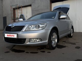 2012 Skoda Octavia II (A5) Рестайлинг, серебристый, 900000 рублей, вид 1