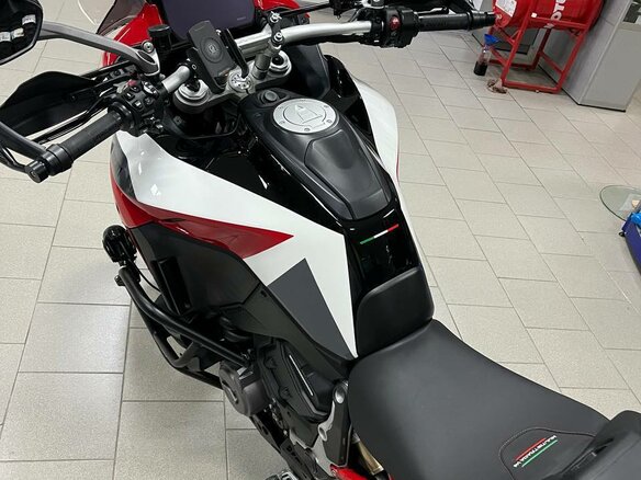 2022 Ducati Multistrada V4, пурпурный, 3150000 рублей - вид 7