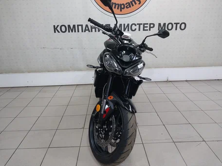 2026 Triumph Street Triple, чёрный, 1249000 рублей, вид 3