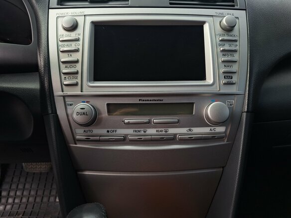 2011 Toyota Camry VI (XV40) Рестайлинг, серебристый - вид 15