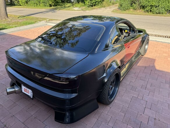2002 Nissan Silvia VII (S15), красный, 4500000 рублей - вид 3