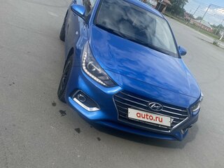 2017 Hyundai Solaris II, синий, 1790000 рублей, вид 2