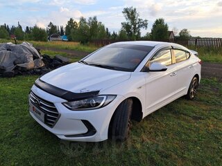 2018 Hyundai Elantra VI (AD), белый, 1500000 рублей, вид 1