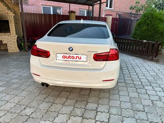 2016 BMW 3 серии 320i VI (F3x) Рестайлинг, белый, 3000000 рублей, вид 3