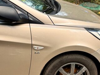 2011 Hyundai Solaris I, бежевый, 600000 рублей, вид 3