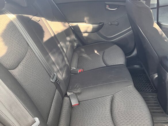 2012 Hyundai Elantra V (MD), чёрный, 1100000 рублей - вид 5