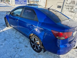 2009 Kia Cerato 5-speed II, голубой, 600000 рублей, вид 4