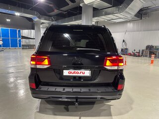 2016 Toyota Land Cruiser 200 Series Рестайлинг 2, чёрный, 6800000 рублей, вид 5