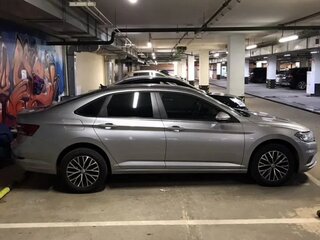 2020 Volkswagen Jetta VII, серый, 1470000 рублей, вид 4