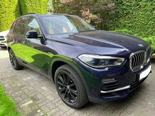 2020 BMW X5 25d IV (G05/G18), синий, 6350000 рублей, вид 2
