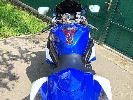 2016 Suzuki GSX-R 1000, синий, 1350000 рублей, вид 2