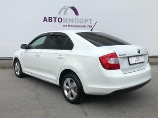 2015 Skoda Rapid I, белый, 825000 рублей, вид 4