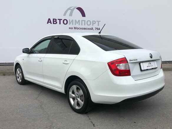 2015 Skoda Rapid I, белый, 750000 рублей - вид 3