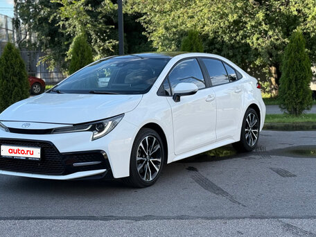 2022 Toyota Levin XII (E210) Рестайлинг, белый, 1690000 рублей, вид 1