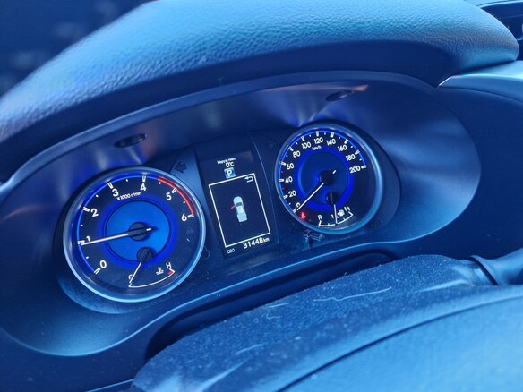 2016 Toyota Hilux VIII, серый, 5300000 рублей - вид 8