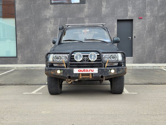 1996 Toyota Land Cruiser 80 Series Рестайлинг, зелёный, 1700000 рублей - вид 1