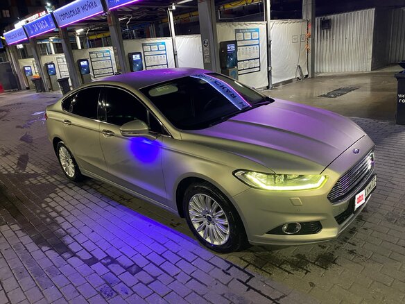 2016 Ford Mondeo V, бежевый - вид 9