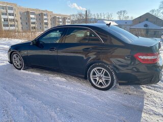 2011 Mercedes-Benz E-Класс 200 7G-Tronic IV (W212, S212, C207), чёрный, 1780000 рублей, вид 5
