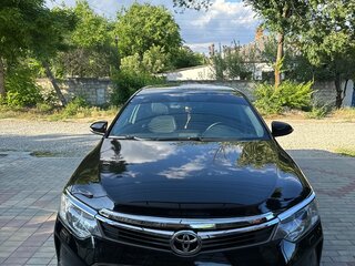 2015 Toyota Camry VII (XV50) Рестайлинг, чёрный, 2099000 рублей, вид 2