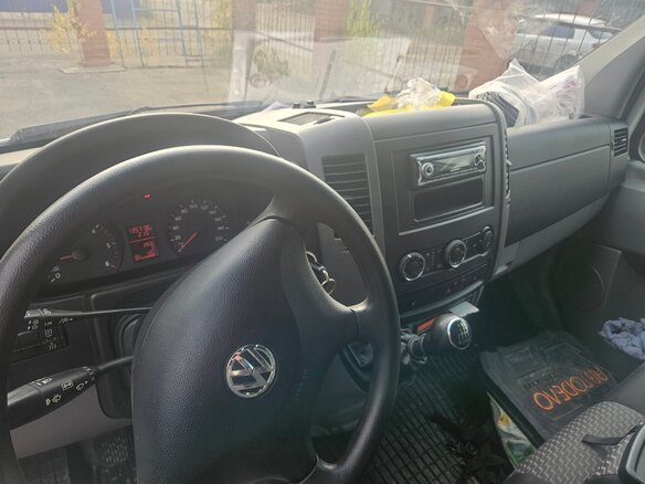 2013 Volkswagen Crafter, белый, 3990000 рублей - вид 9