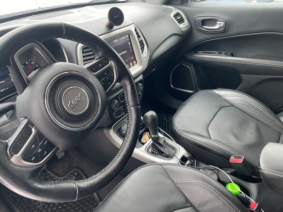 2020 Jeep Compass II, белый, 2400000 рублей - вид 12