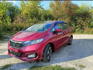 2018 Honda Fit III Рестайлинг, красный, 1200000 рублей, вид 1