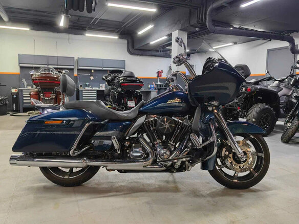 2016 Harley-Davidson Road Glide Special, чёрный, 1980000 рублей - вид 1