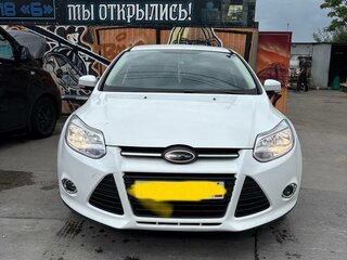 2011 Ford Focus III, белый, 800000 рублей, вид 3