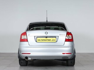 2010 Skoda Octavia II (A5) Рестайлинг, серебристый, 799000 рублей, вид 5