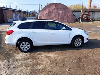 2013 Opel Astra LPG J Рестайлинг, белый, 850000 рублей, вид 4