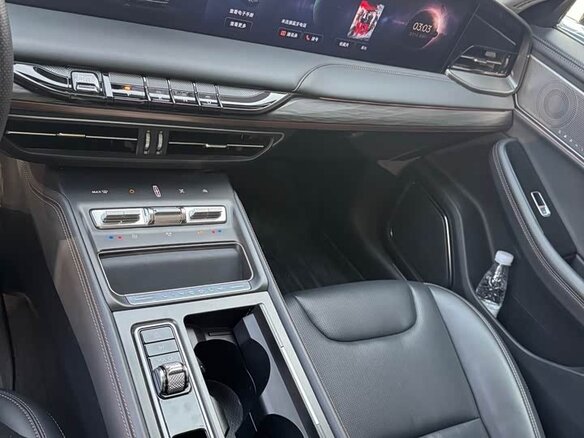 2025 Lincoln Z, серебристый, 4600000 рублей - вид 20