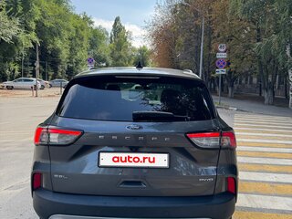 2021 Ford Escape IV, серый, 1750000 рублей, вид 5