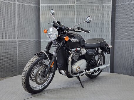 2016 Triumph Bonneville T120, чёрный, 875000 рублей, вид 4