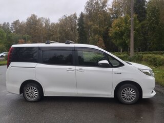 2015 Toyota Noah III (R80), белый, 1583000 рублей, вид 5