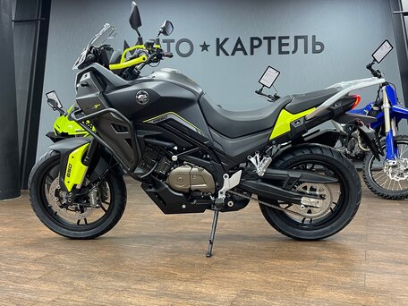 2026 QJMotor SVT 650 X, чёрный, 680000 рублей, вид 1